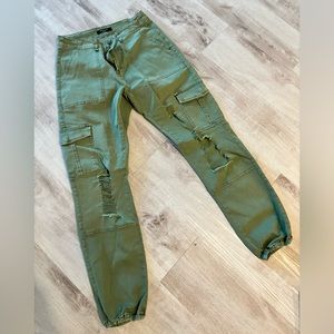 Green cargo pants